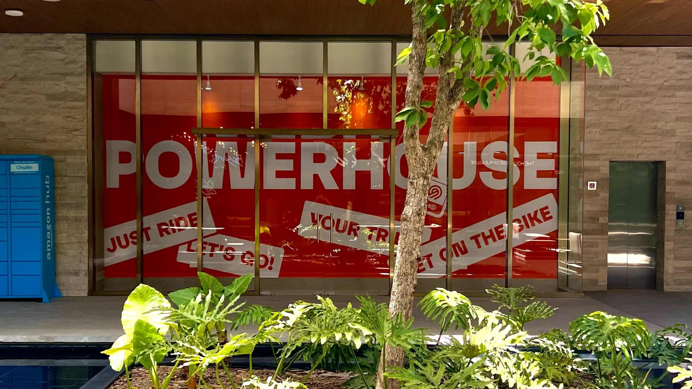 Powerhouse — storefront graphic design